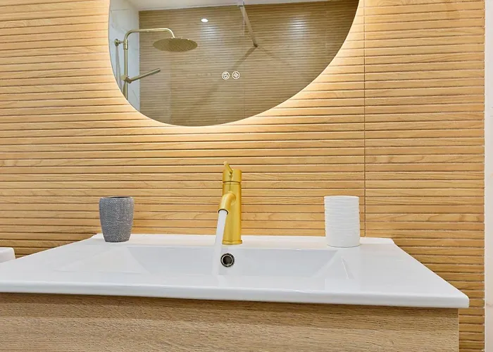 Beutiful With Sea View Paseo Maritimo *